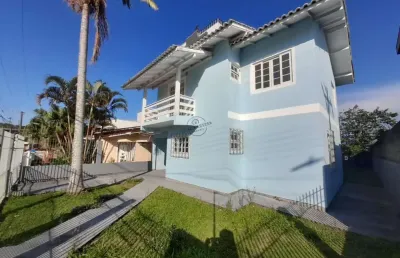 Casa para venda em palhoça, pedra branca, 4 dormitórios, 1 suíte, 3 banheiros, 2 vagas