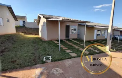 Casa em condomínio para venda em boituva, flora ville, 2 dormitórios, 1 banheiro, 1 vaga