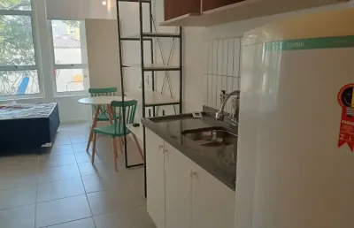 Kitnet / Stúdio para alugar na Avenida Ipiranga, 952, República, São Paulo