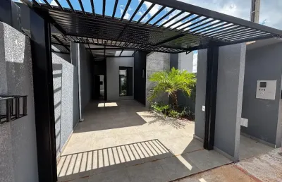 Linda casa com excelente acabamento em ótima localização vila pioneira