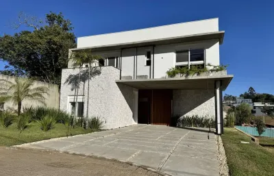 Casa espetácular e totalmente mobiliada no reserva do arvoredo