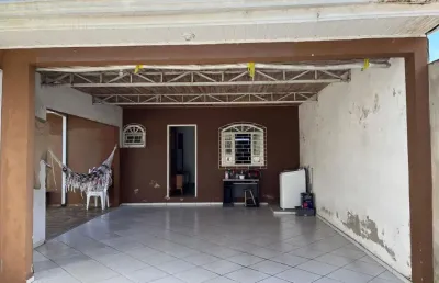 Casa com 3 quartos à venda na Rua Sílvio Corazza, 455, Ganchinho, Curitiba