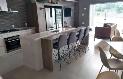 Apartamento para venda em criciúma, centro, 2 dormitórios, 1 suíte, 2 banheiros