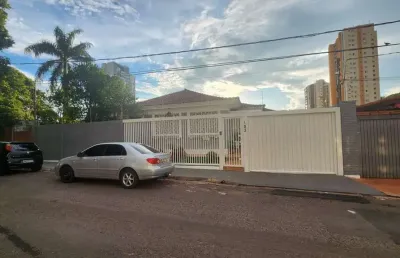 Casa à venda na Rua Manoel Secco Tomé, 163, Jardim dos Estados, Campo Grande