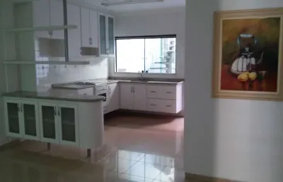 Casa com 3 quartos à venda na Rua Piracicaba, 61, Olímpico, São Caetano do Sul