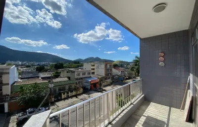 Oportunidade rara!!! muitas variedades de  convivências, escolas e condução...