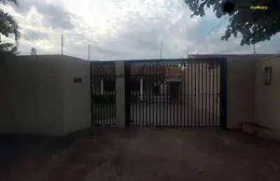 Casa com 3 dormitórios, 223 m² - jardim jóquei club - campo grande/ms