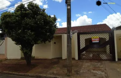 Casa com 3 dormitórios para alugar, 150 m² por r$ 1.922,00/mês - jardim leblon - campo grande/ms