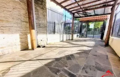 Casa com 2 quartos à venda na Rua Eva Pinto, 39, Hípica, Porto Alegre
