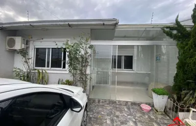 Casa com 2 quartos à venda na Rua José Celestino da Silva, 765, Hípica, Porto Alegre