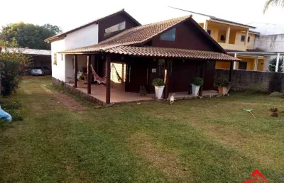 Casa com 3 quartos à venda na Beco do Paladino, 39, Campo Novo, Porto Alegre