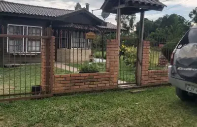Casa com 2 quartos à venda na Avenida Figueira, 374, Tarumã, Viamão
