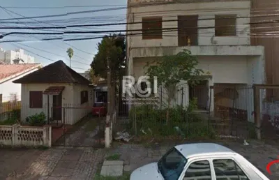Terreno à venda na Rua General Pedro Bittencourt, 055, Passo da Areia, Porto Alegre