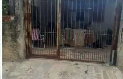 Casa com 2 quartos à venda na Rua Mário Vieira Marques, 0212, Hípica, Porto Alegre