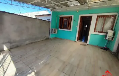 Casa com 2 quartos à venda na Rua Say Marques, 463, Hípica, Porto Alegre
