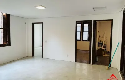 Apartamento bairro centro- 3 dormitórios ,sendo 1 suíte.