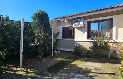 Casa com 2 quartos à venda na Rua Júlio Ribeiro de Castilhos, 151, Hípica, Porto Alegre