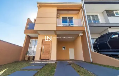 Sobrado triplex 4 quartos em condomínio fechado – quintal e lazer completo