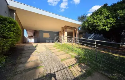Casa comercial para locação no centro de piracicaba