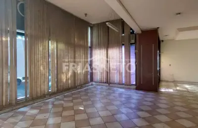 Casa comercial à venda no Centro, Piracicaba 