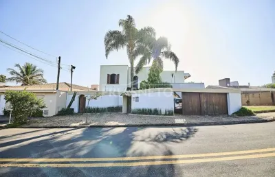 Casa com 3 quartos à venda no Parque Santa Cecília, Piracicaba 
