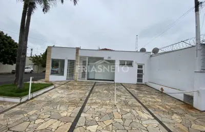 Imóvel comercial de esquina na vila rezende , visibilidade e localização privilegiada