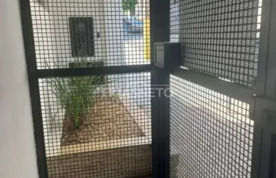 Sobrado comercial totalmente reformado n, perto de vários comércios em região nobre do centro da cidade