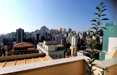 Cobertura dos sonhos em bh: rua tranquila e segura!