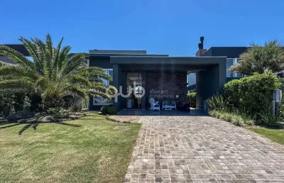 Sobrado à venda, 4 quartos, 4 suítes, 2 vagas, condomínio riviera - xangri-lá/rs
