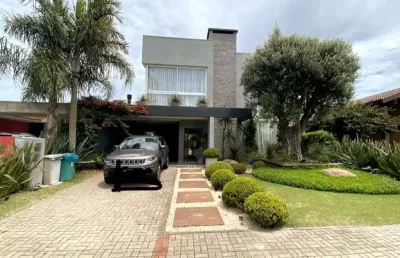 Sobrado à venda, 4 quartos, 4 suítes, 2 vagas, condomínio sea coast - xangri-lá/rs