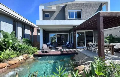 Sobrado à venda, 4 quartos, 4 suítes, 2 vagas, condomínio acqualina beach - xangri-lá/rs
