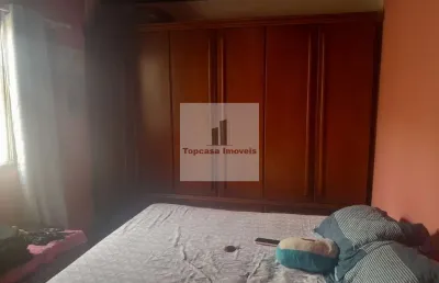 Casa com 2 quartos à venda na Rua Persépolis, Cidade Dutra, São Paulo