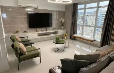Apartamento com 4 quartos à venda em meia praia, itapema  por r$ 3.490.000