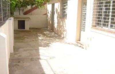 Casa com 1 quarto para alugar na Rua Allan Kardec, 310, Glória, Porto Alegre