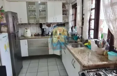 Casa com 3 quartos à venda em itaguá, ubatuba , 308 m2 por r$ 1.800.000