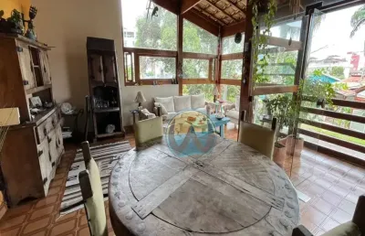 Casa com 4 quartos à venda em toninhas, ubatuba , 254 m2 por r$ 1.400.000