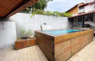 Casa com piscina à venda 03 quartos, suíte, 02 vagas de garagem no bairro diamante