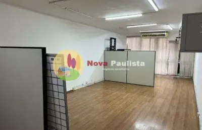 Sala comercial para venda, com 36 m2 e vaga de garagem, por r$320.000