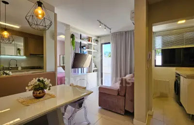 Studio garden mobiliado e com uma vaga de garagem + hobby-box, à venda poucos metros da ufsc, em florianópolis.
