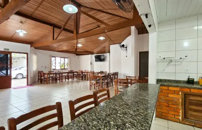 Apartamento de 3 dormitórios, com 1 vaga de garagem, a poucos minutos da ufsc!