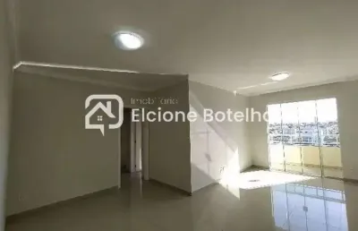 Apartamento para locação de aprox. 100 m², com 3 quartos, no bairro brasil - uberlândia - mg
