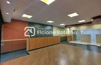 Cômodo para locação de aprox. 184 m², com habite-se, no bairro martins - uberlândia - mg