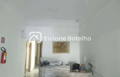 Casa comercial para locação de aprox. 250 m², com 6 salas, no bairro brasil - uberlândia - mg