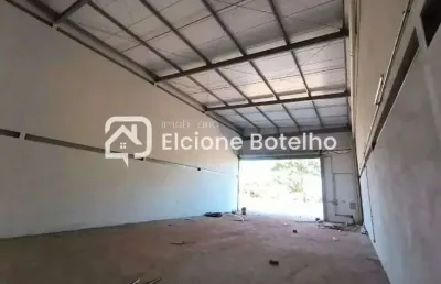 Galpão para locação de aprox. 200 m², pé direito de 7,5 m, no bairro santa mônica - uberlândia - mg