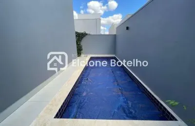 Casa para locação de aprox. 240 m², com 3 quartos, 3 suítes, no bairro jardim sul - uberlândia - mg