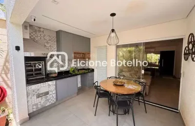 Casa em condomínio para locação de 118 m², com 3 quartos, no jardim inconfidência - uberlândia - mg