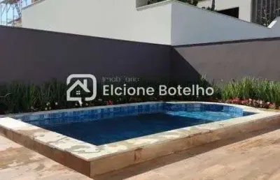 Casa em condomínio para locação de aprox 231 m², com 4 quartos no granja marileusa - uberlândia - mg