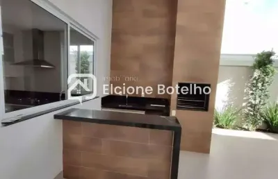 Casa em condomínio para locação de aprox. 184 m², com 3 quartos, no bairro granada - uberlândia - mg