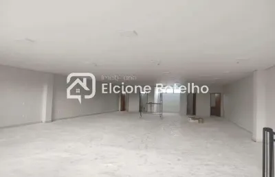 Cômodo comercial para locação de aprox. 200 m², com elevador, no centro - uberlândia - mg