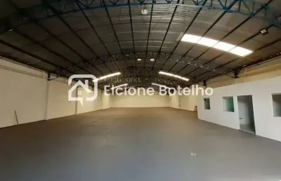 Galpão comercial para locação de aprox. 800 m², no bairro marta helena - uberlândia - mg